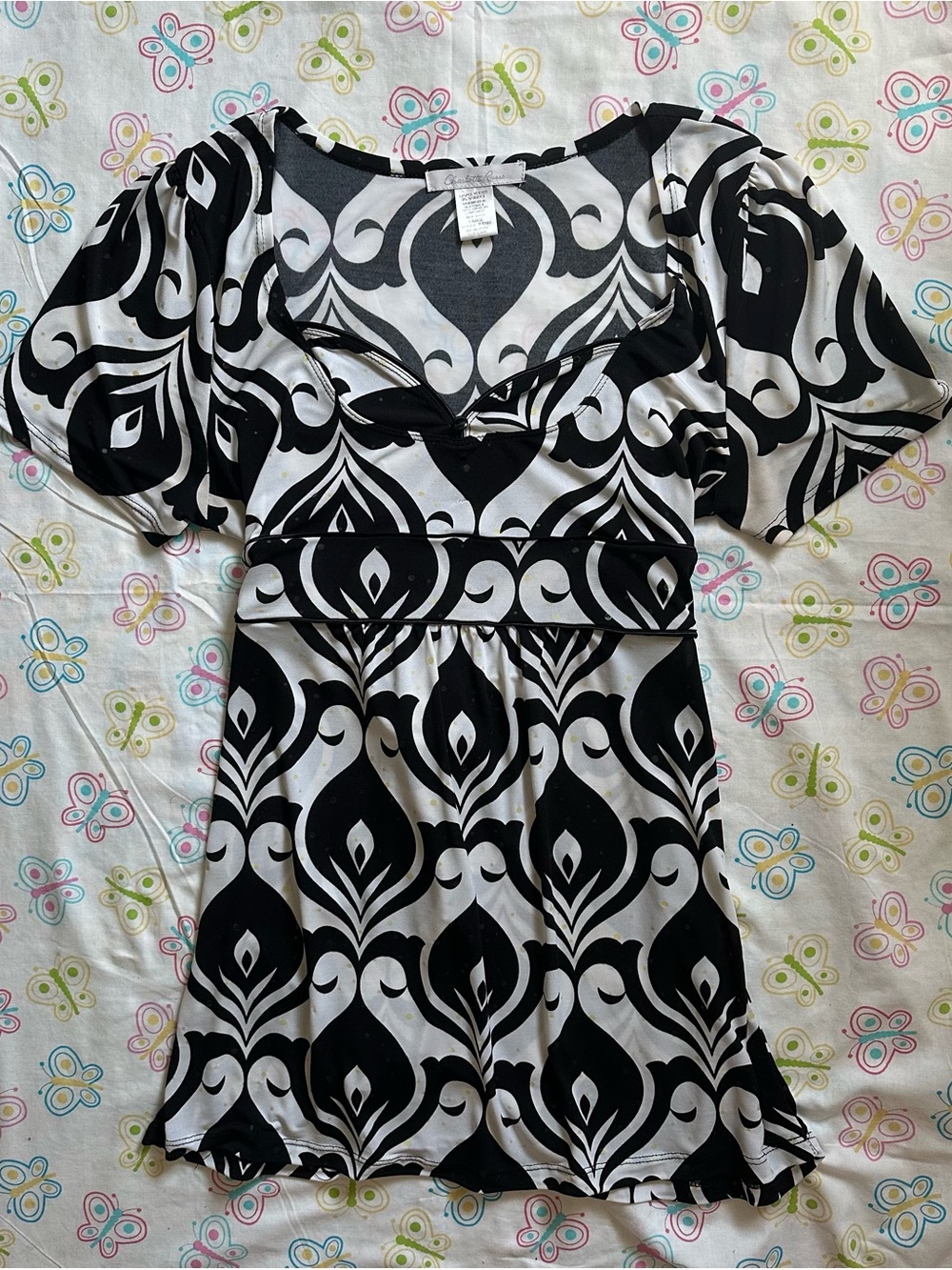 Charlotte Russe Y2K Black & White Whimsy Print Sequin Top